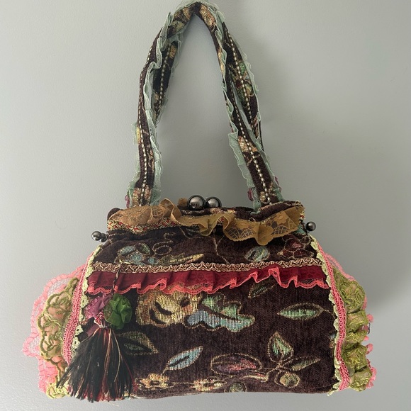 Floral Handbag - Picture 2 of 4